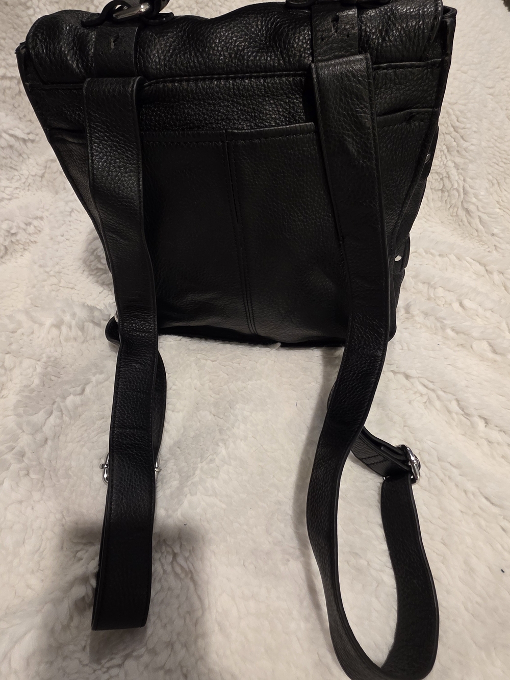 Aimee Kestenberg Black 100% Leather Backpack Pebbled Leather - Picture 4 of 13